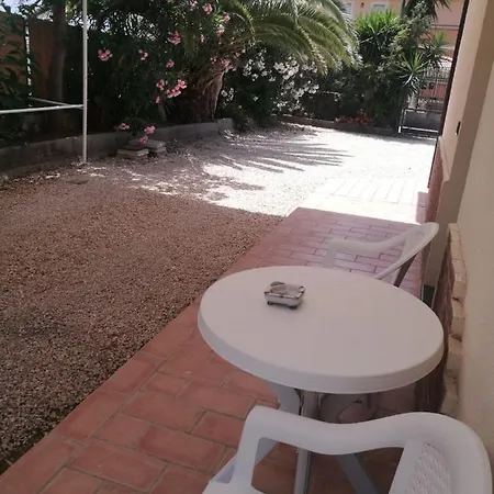 La Dimora Di Rosa Apartment *